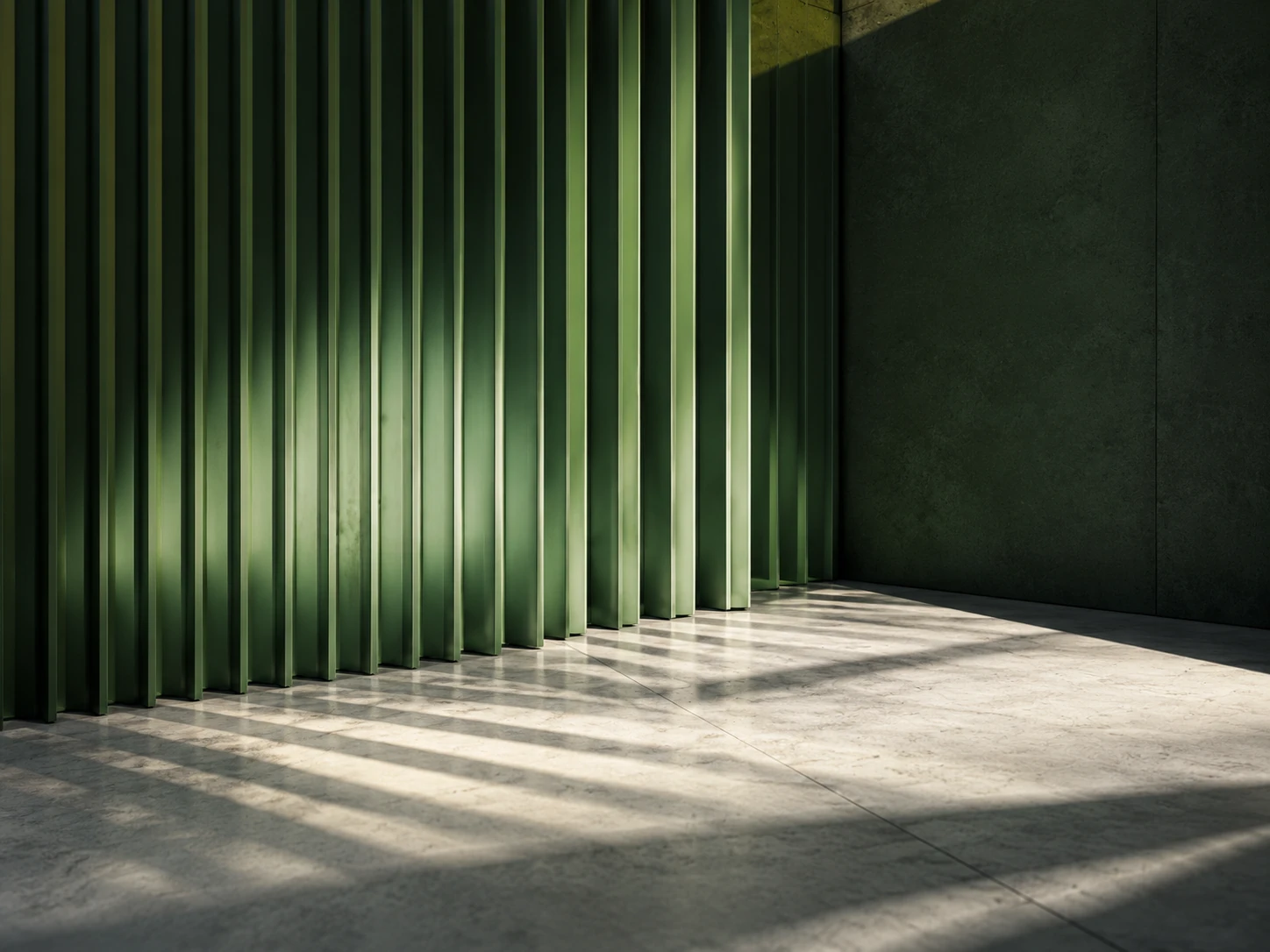 Grüne Architekturlamellen mit Licht und Schatten